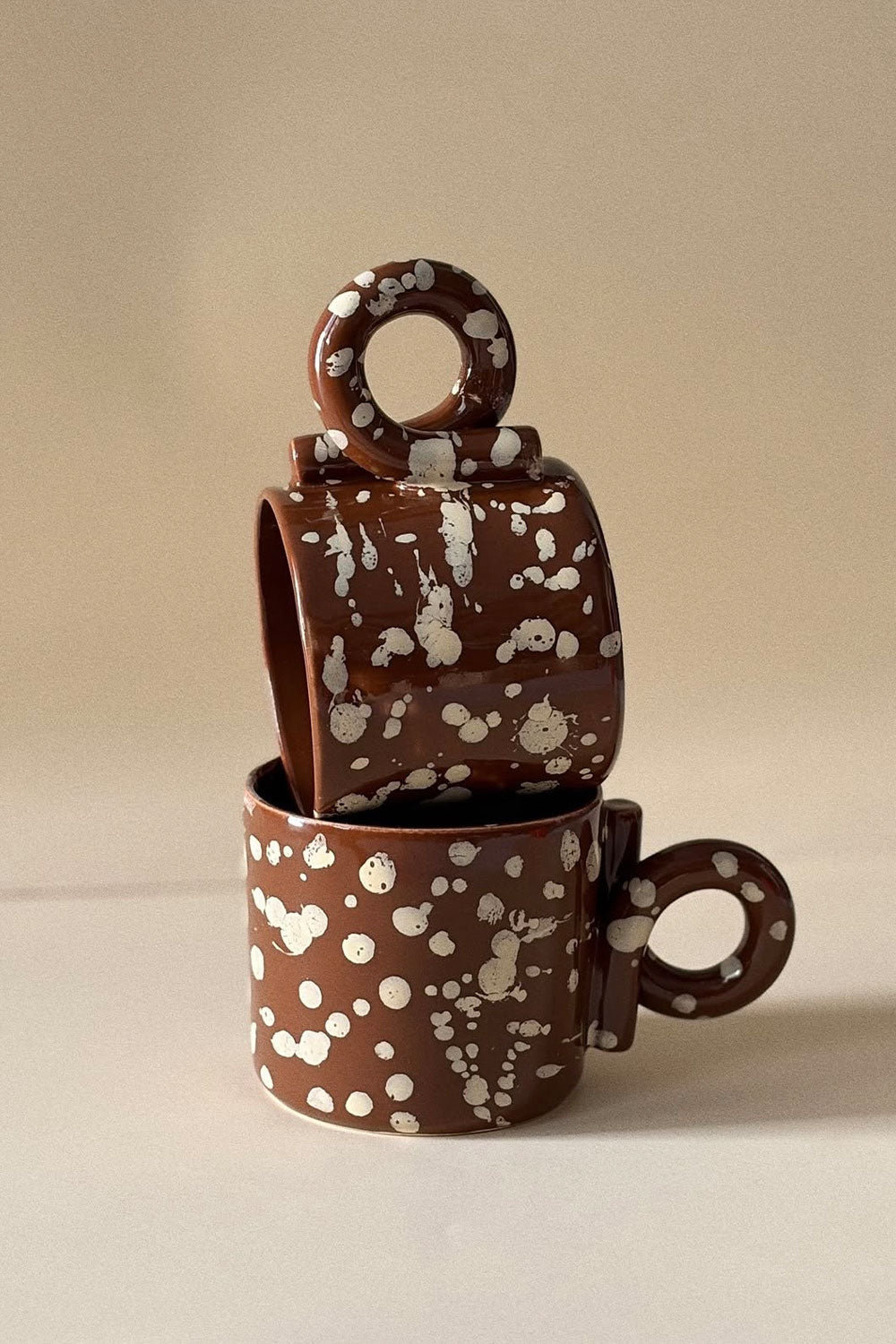 LUZ CERAMICS - BROWN WHITE MUG