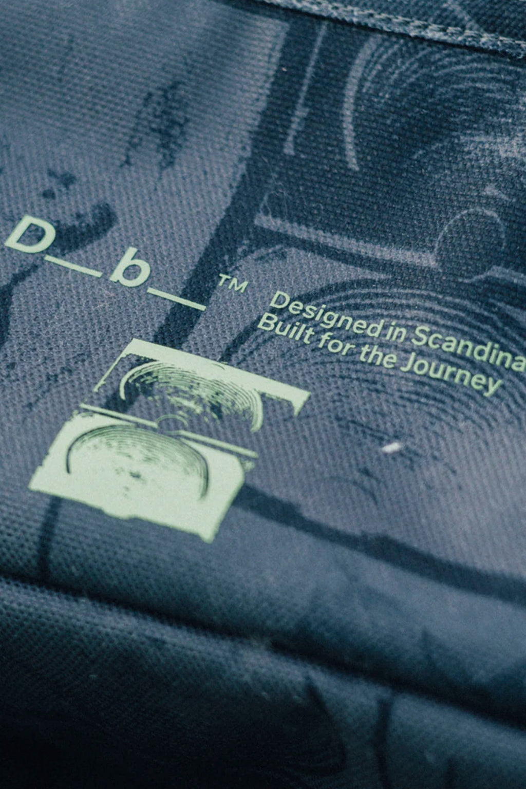 Db - Db x Former HUGGER BACKPACK - 30L
