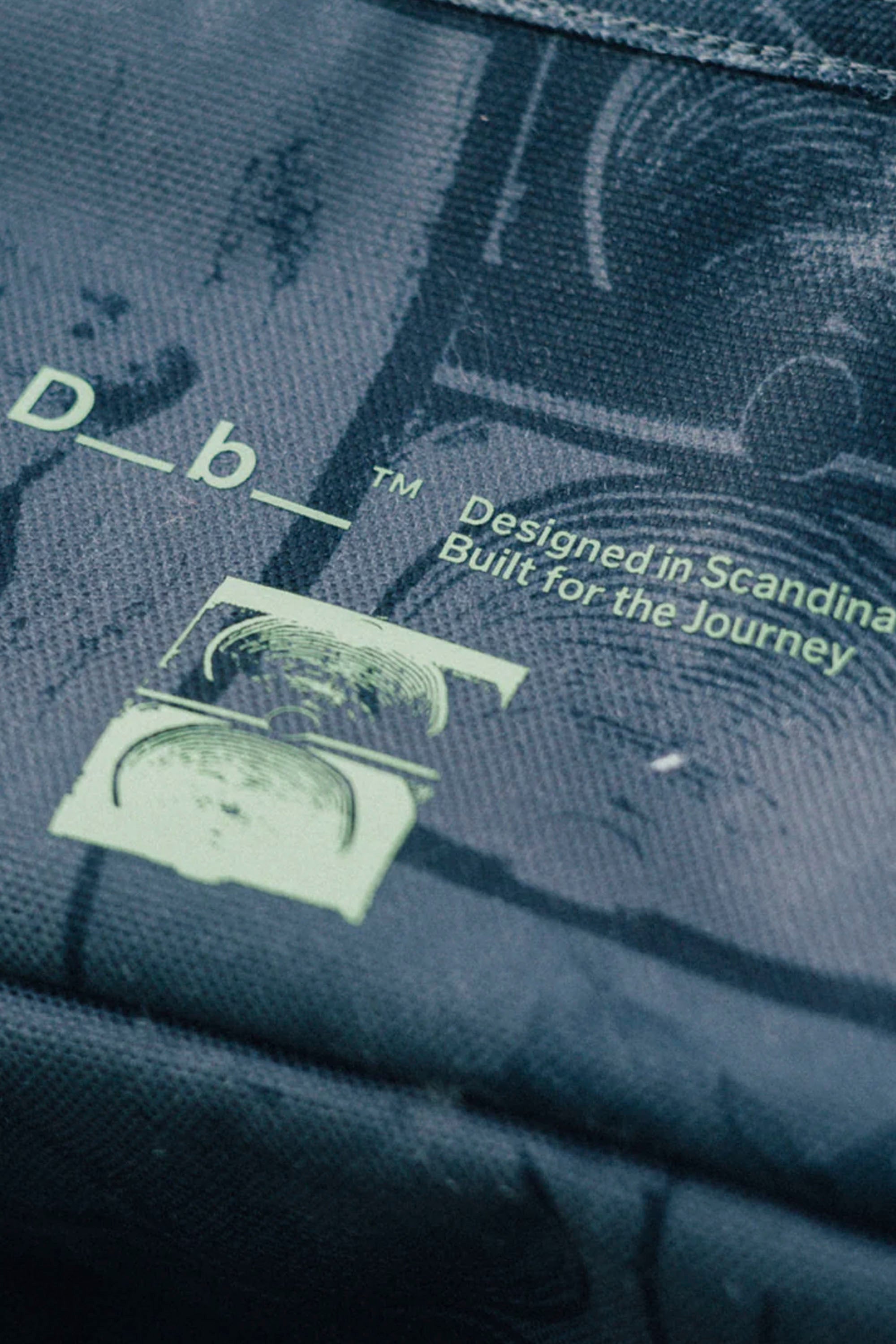 Db - Db x Former HUGGER BACKPACK - 30L