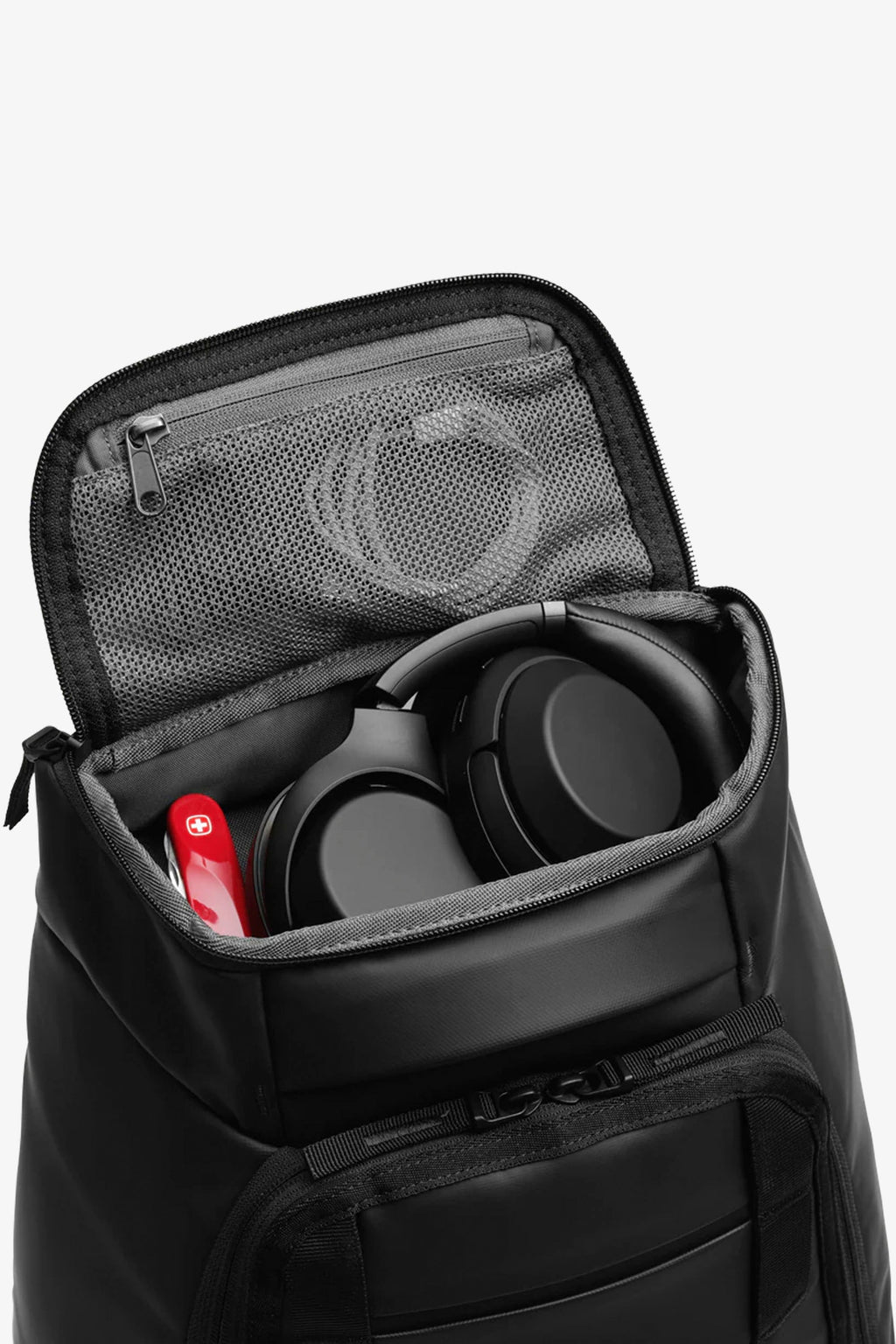 Db - Db x Former HUGGER BACKPACK - 30L