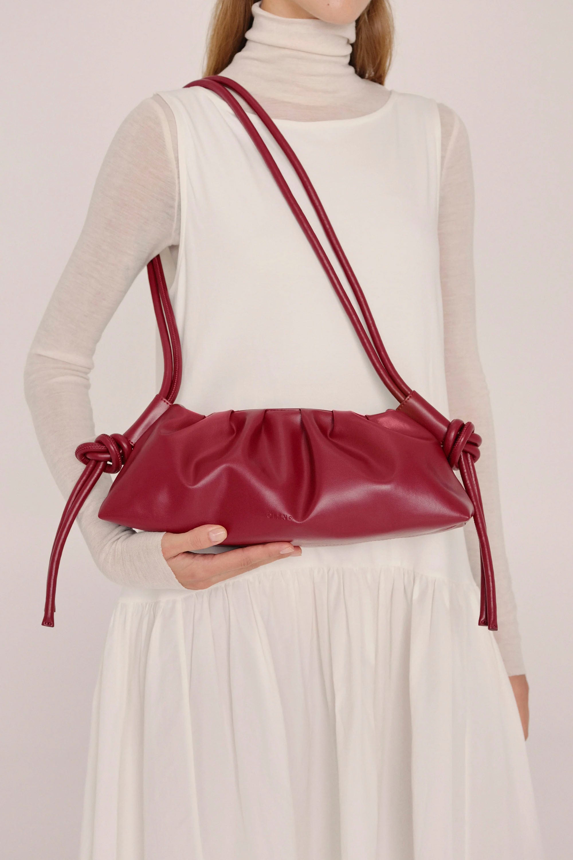 ÖLEND - DUMPLING BAG - CHERRY RED