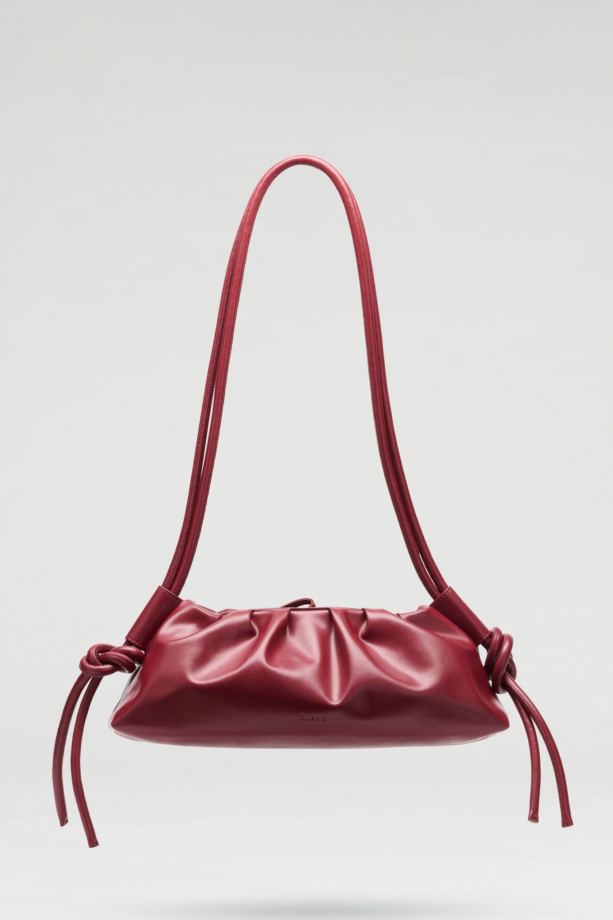 ÖLEND - DUMPLING BAG - CHERRY RED