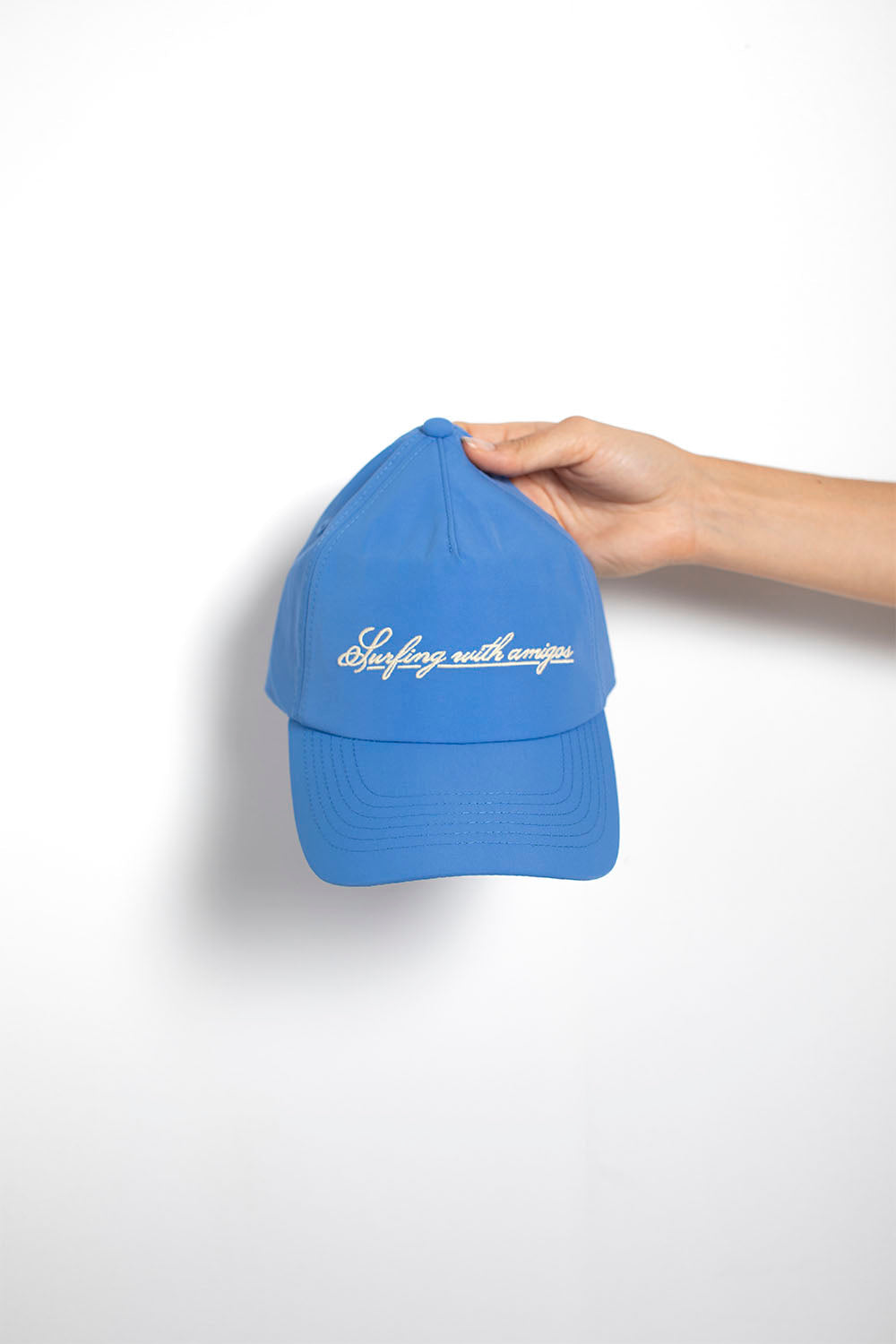PUKAS SURF SHOP - SURFING WITH AMIGOS CAP - STRONG BLUE