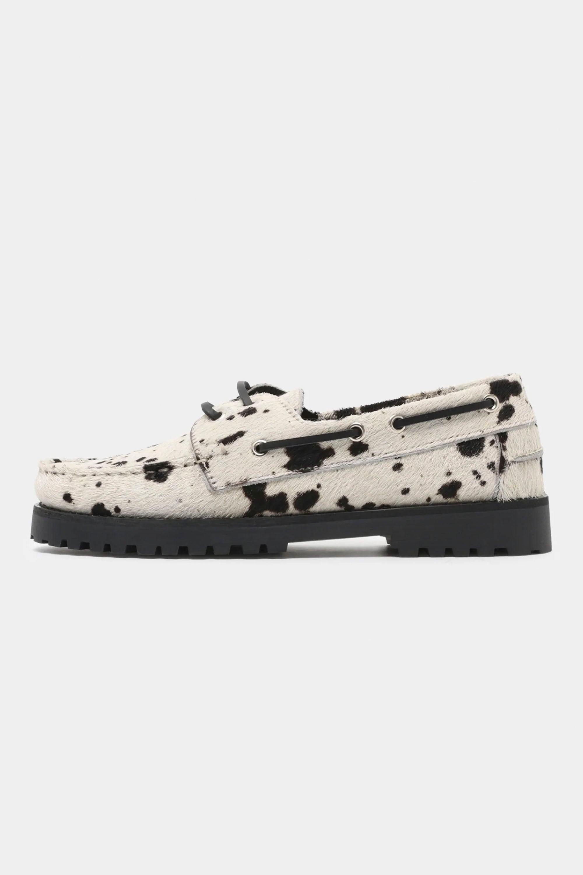GARMENT PROJECT - OLLIE BOAT SHOE - HAIRY COW LEATHER - WOMAN