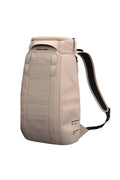 Db - HUGGER BACKPACK - 25L - FOGBOW BEIGE