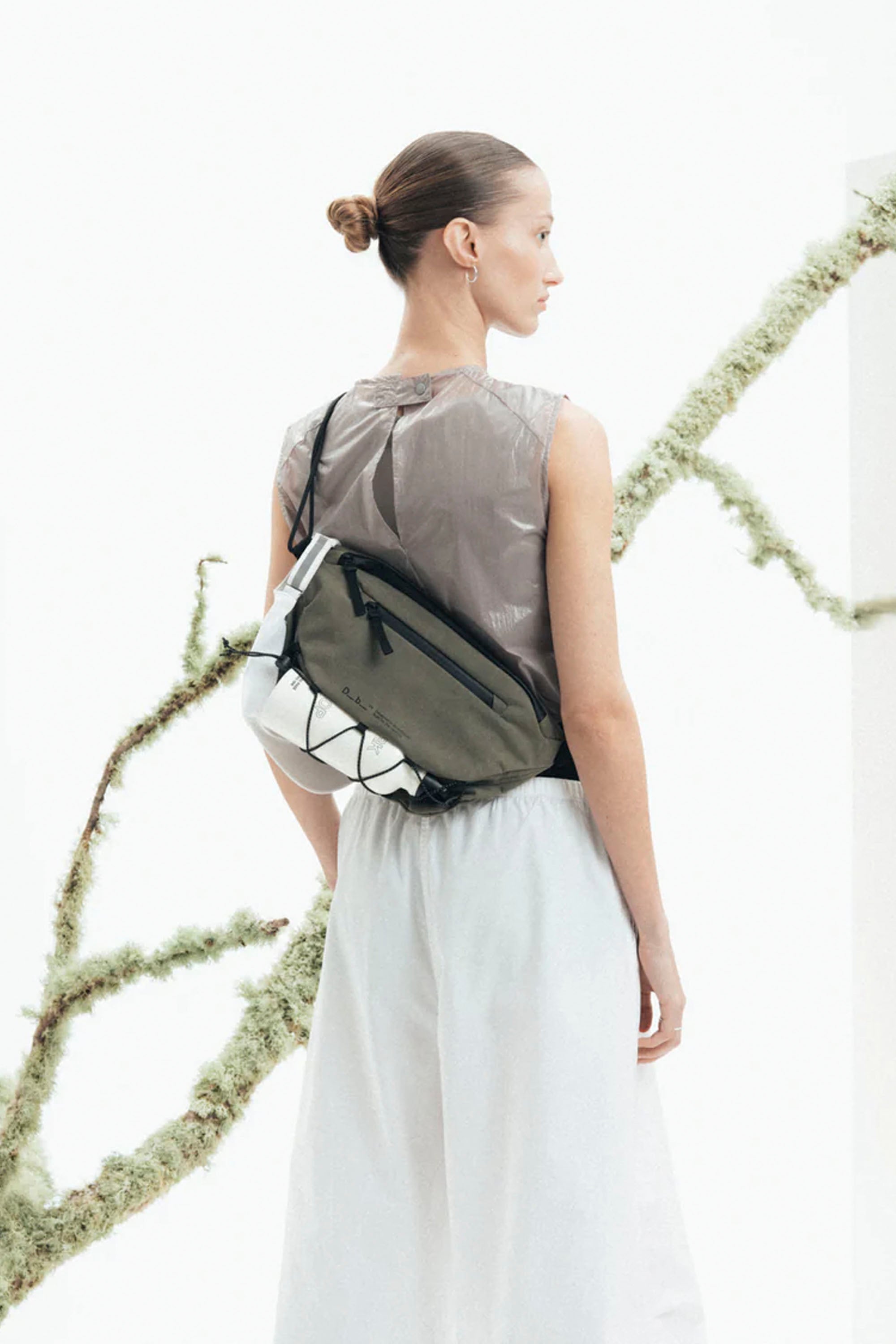 Db - ROAMER PRO SLING BAG - 6L