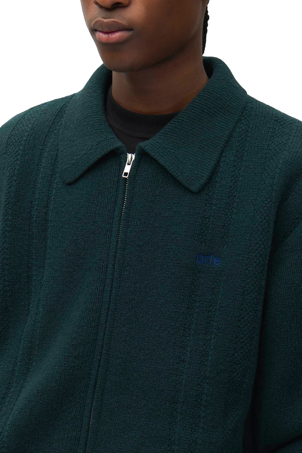 ARTE - CABLE KNIT ZIP CARDIGAN