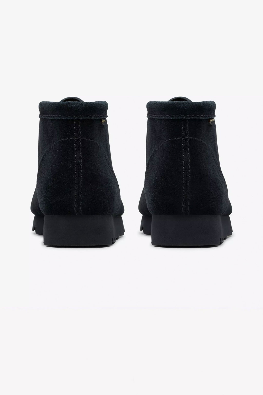CLARKS - WALLABEE BOOT GTX - MAN - BLACK SUEDE