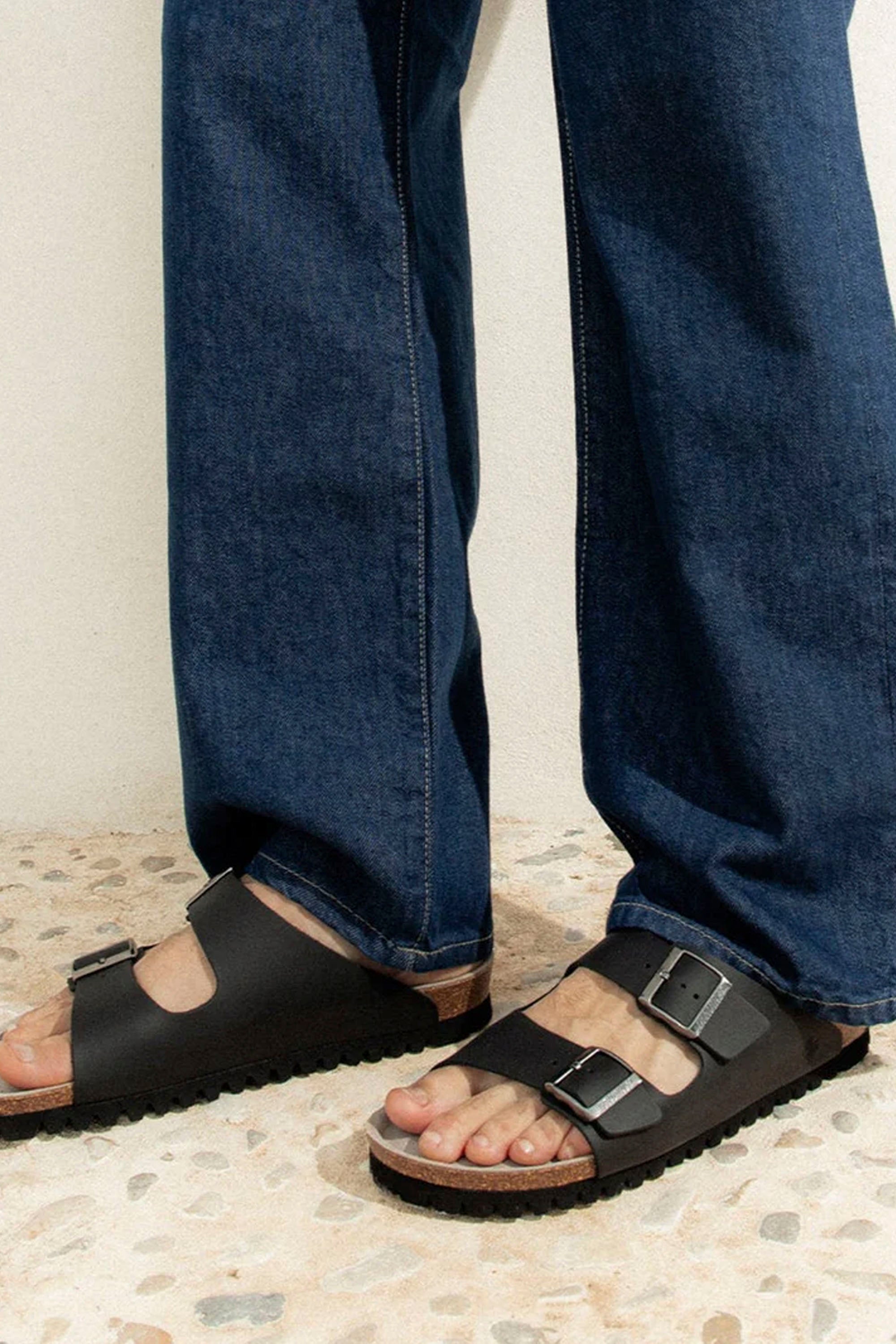 GENUINS - HAWAII OILED LEATHER BLACK - MAN