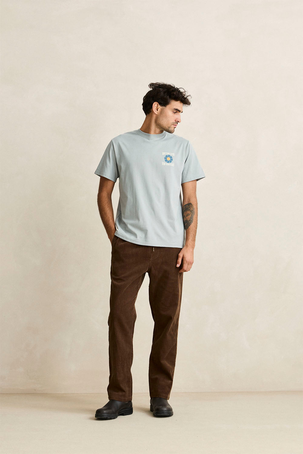 RHYTHM - SURF ESSENTIALS T-SHIRT
