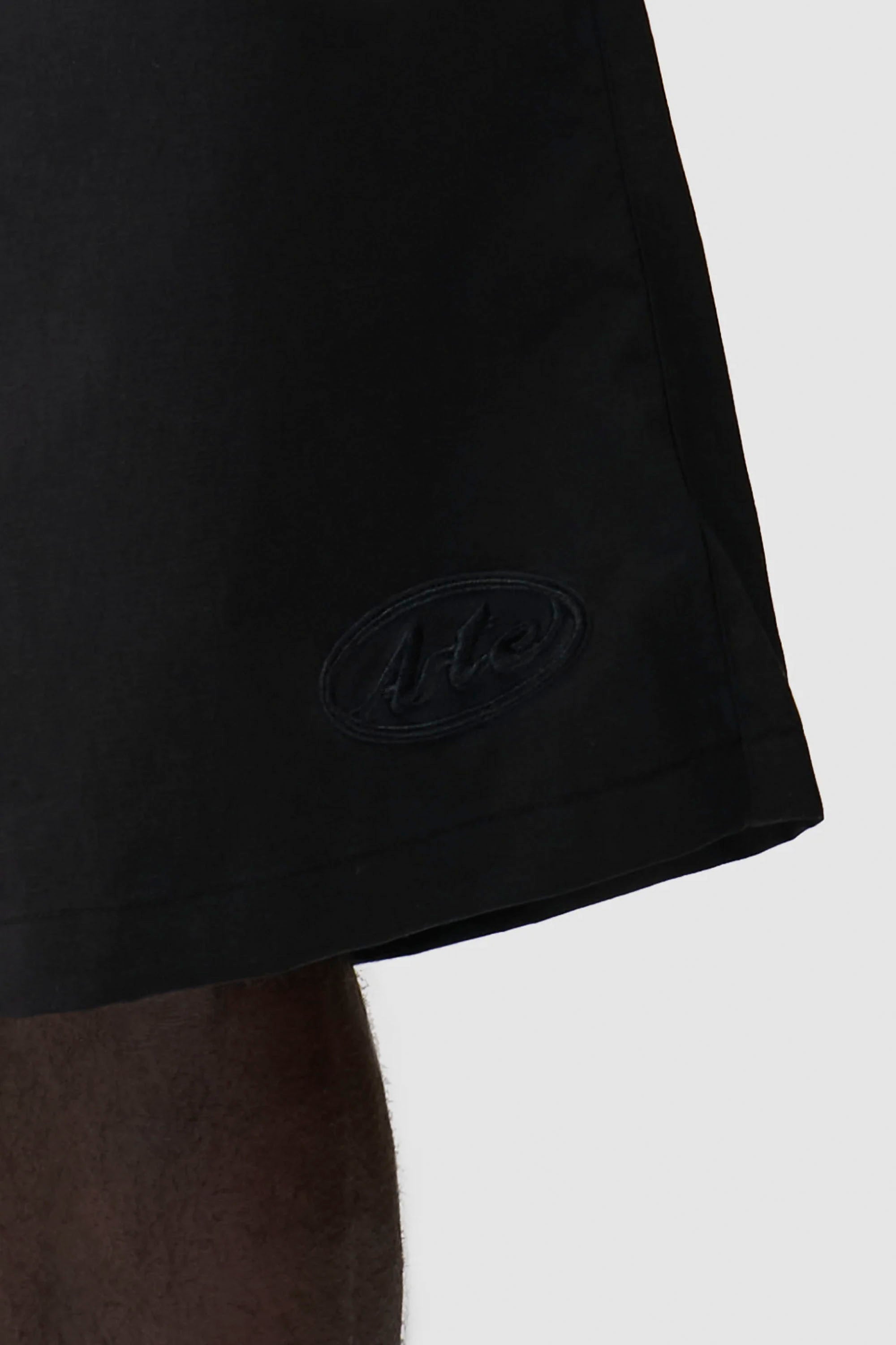 ARTE - DISTORTED SHORTS