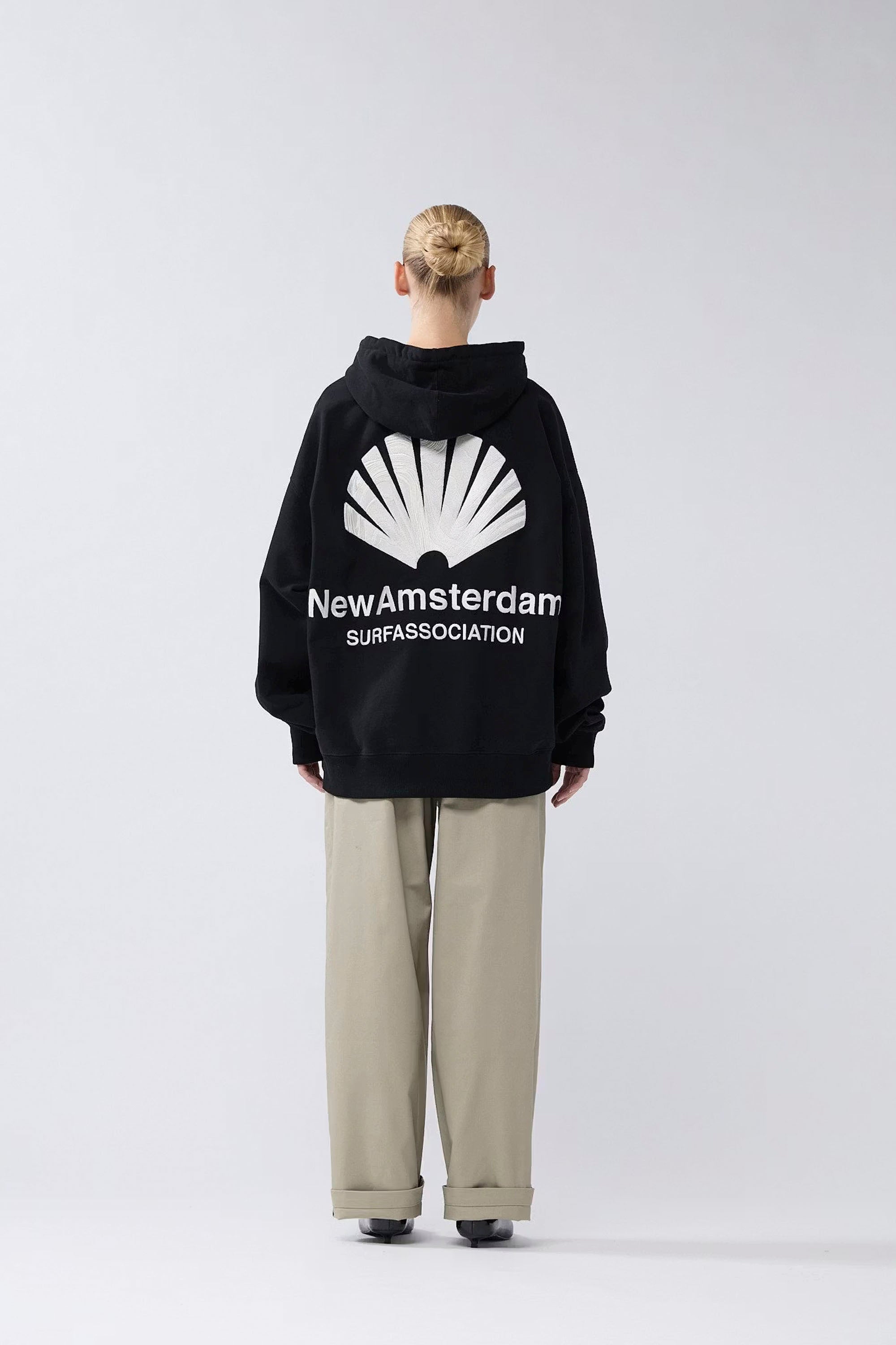NEW AMSTERDAM SURF ASSOCIATION - LOGO HOODIE - BLACK/WHITE