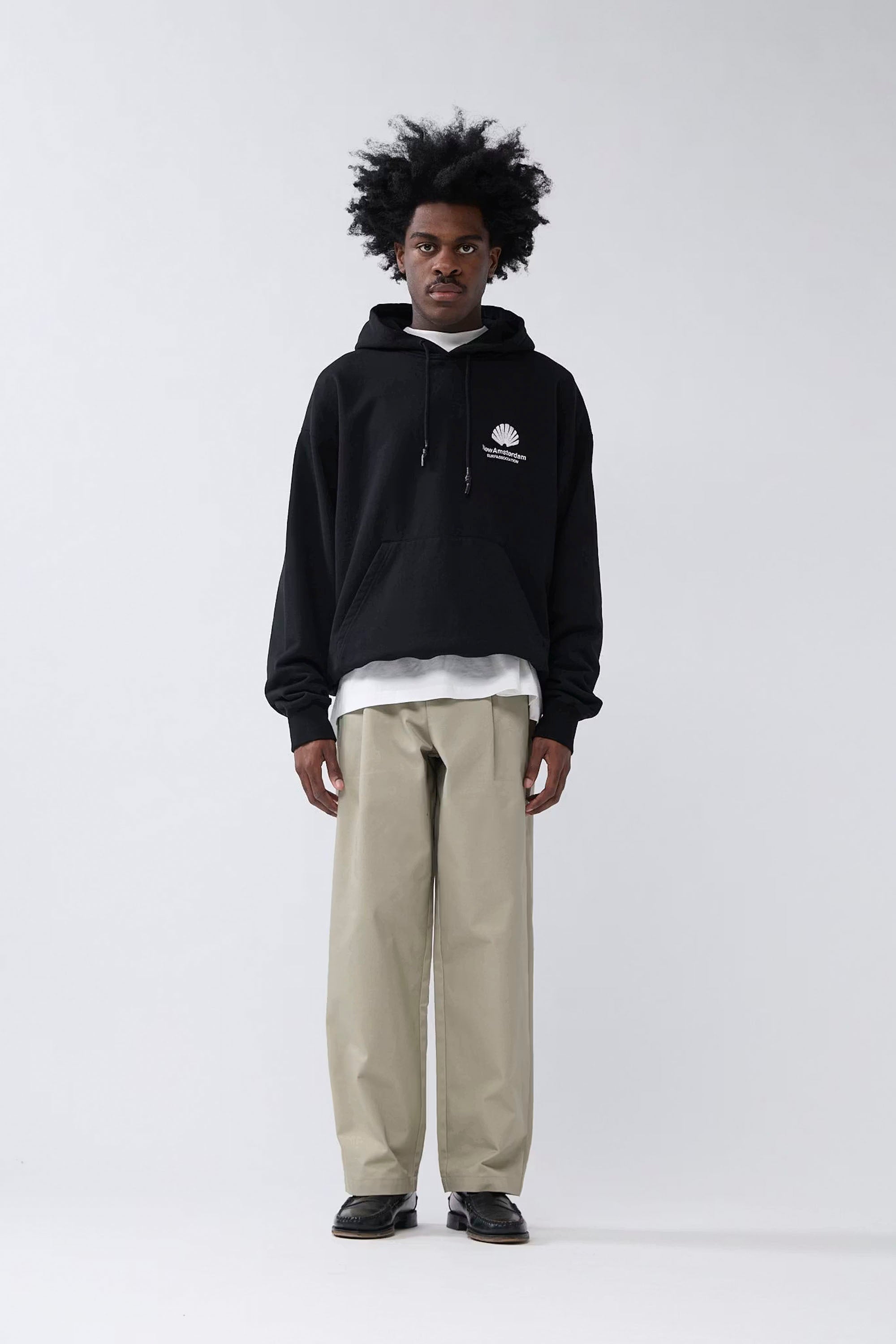 NEW AMSTERDAM SURF ASSOCIATION - LOGO HOODIE - BLACK/WHITE