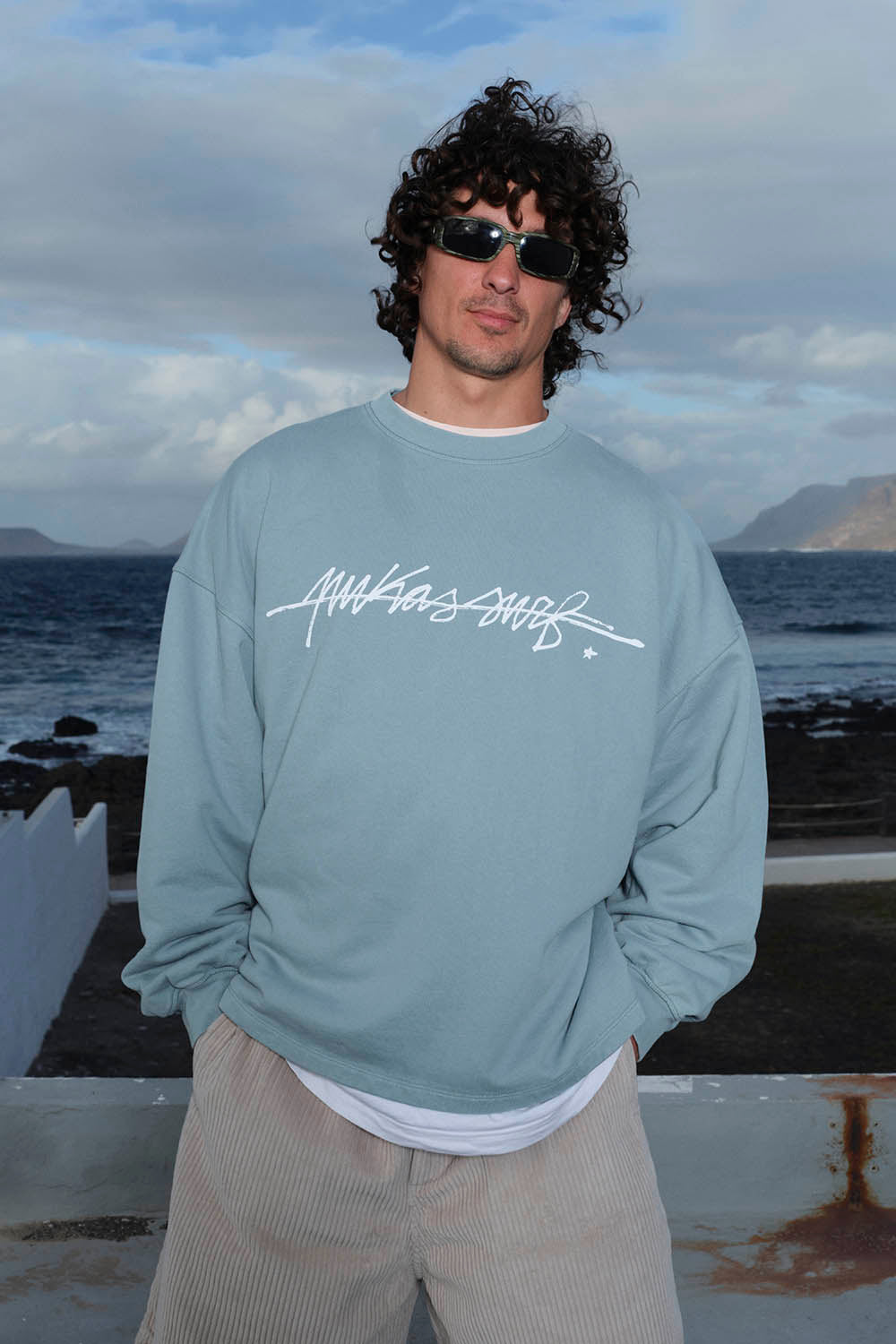 PUKAS - PUKAS STRINGER CREWNECK