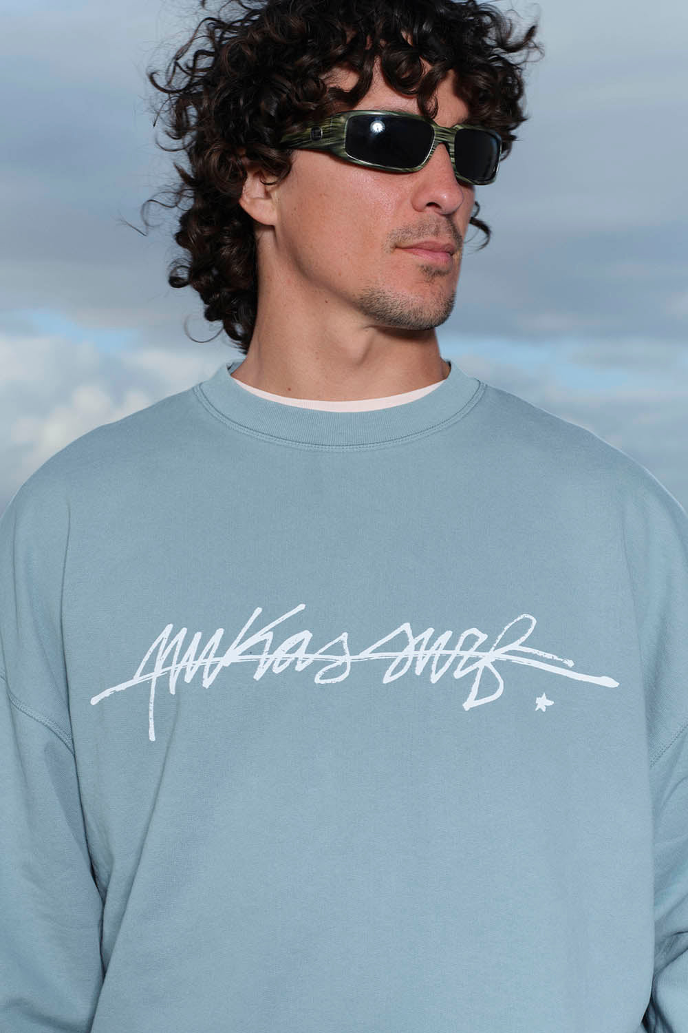 PUKAS - PUKAS STRINGER CREWNECK