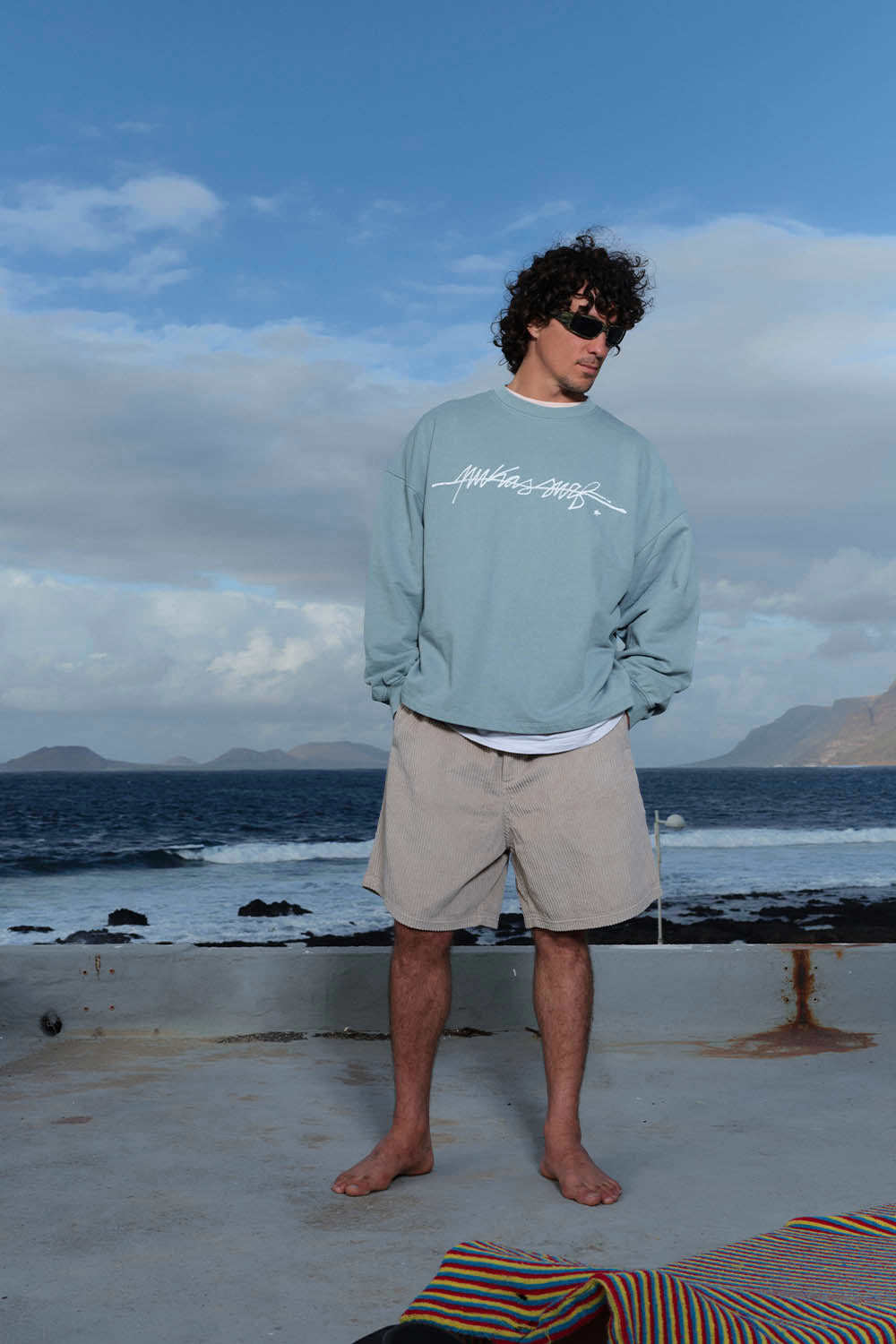 PUKAS - PUKAS STRINGER CREWNECK