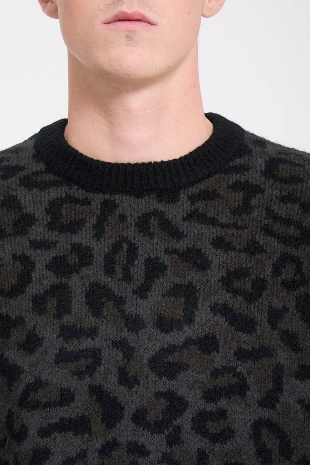 VOLCOM - LEOPOLD SWEATER