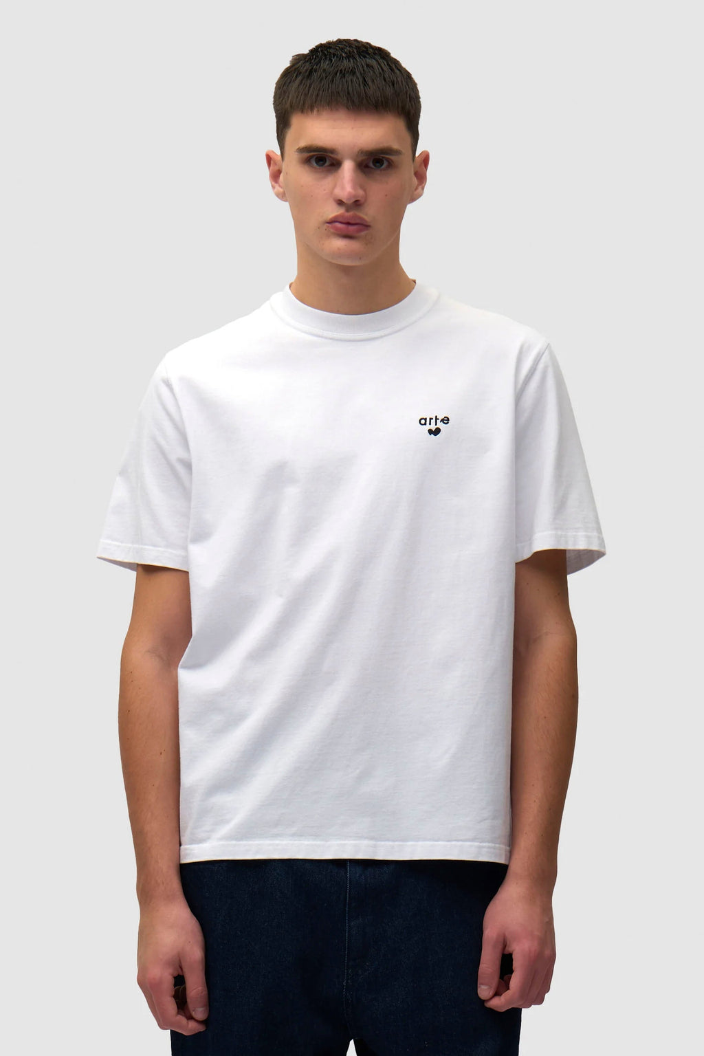 ARTE - HEART LOGO T-SHIRT - WHITE