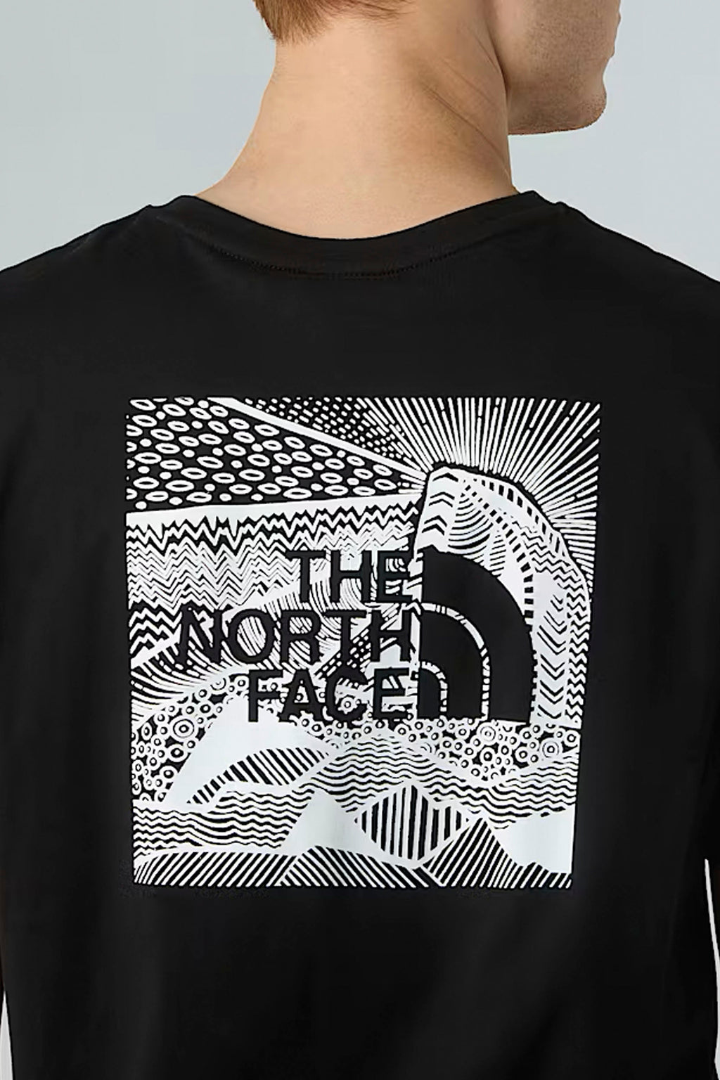 THE NORTH FACE - BOX NSE CELEBRATION TEE - BLACK