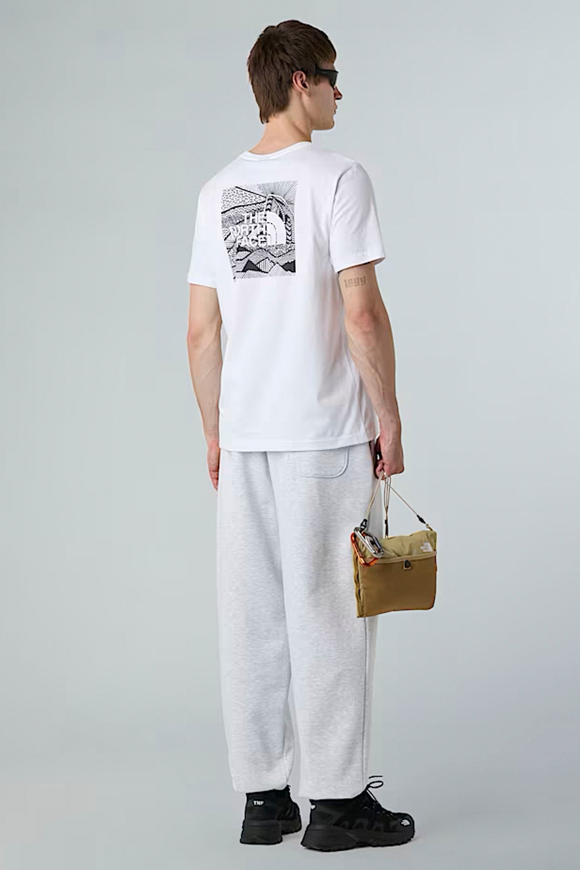 THE NORTH FACE - BOX NSE CELEBRATION TEE - WHITE