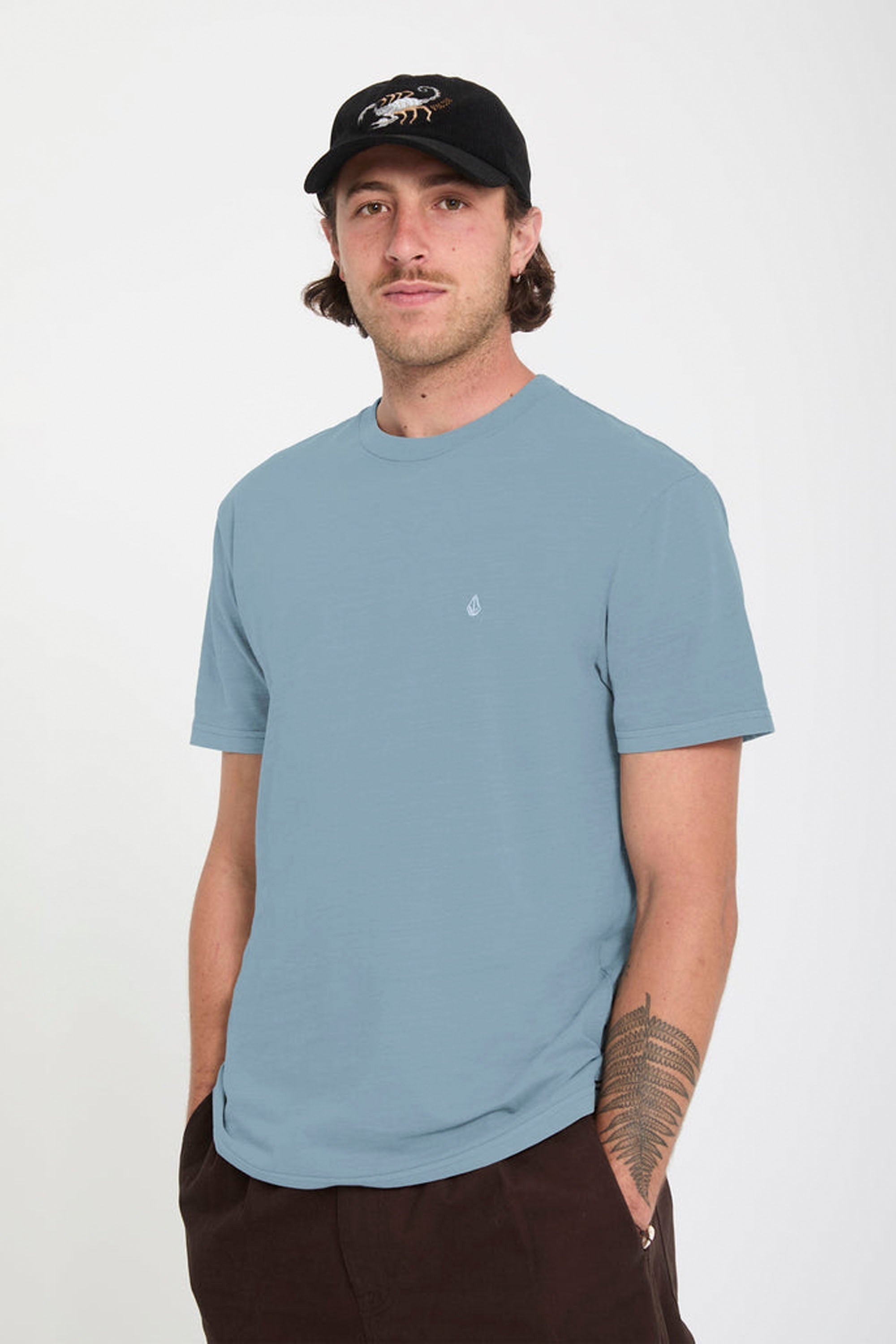 VOLCOM - SOLID STONE EMB T-SHIRT - TRADEWINDS