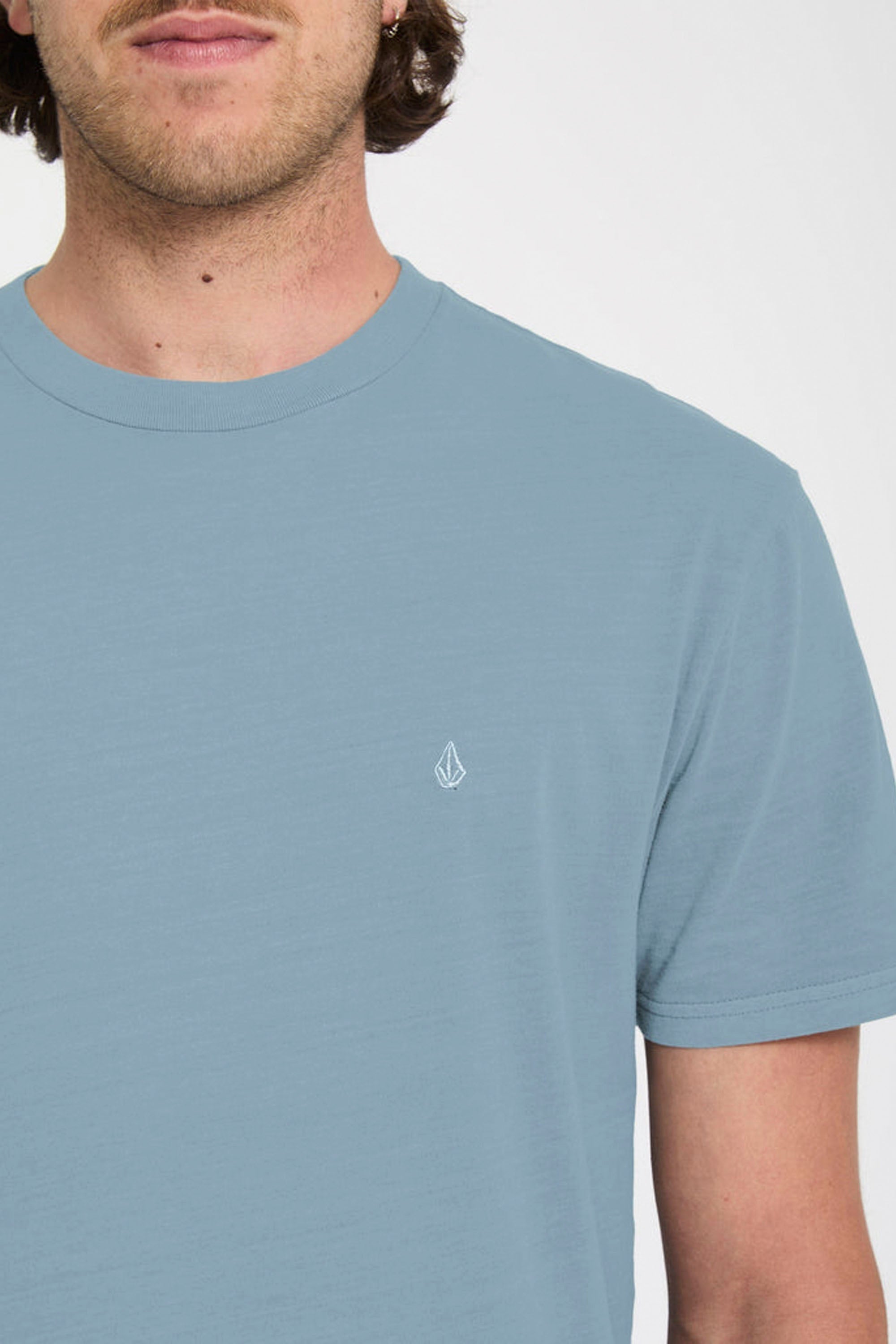 VOLCOM - SOLID STONE EMB T-SHIRT - TRADEWINDS