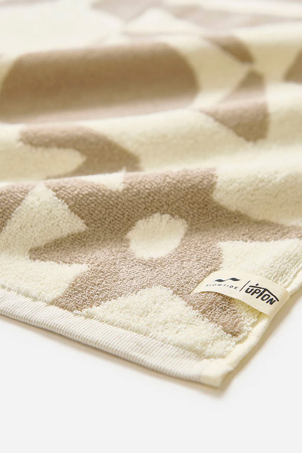 SLOWTIDE - UPTON BATH TOWEL - CEMENT