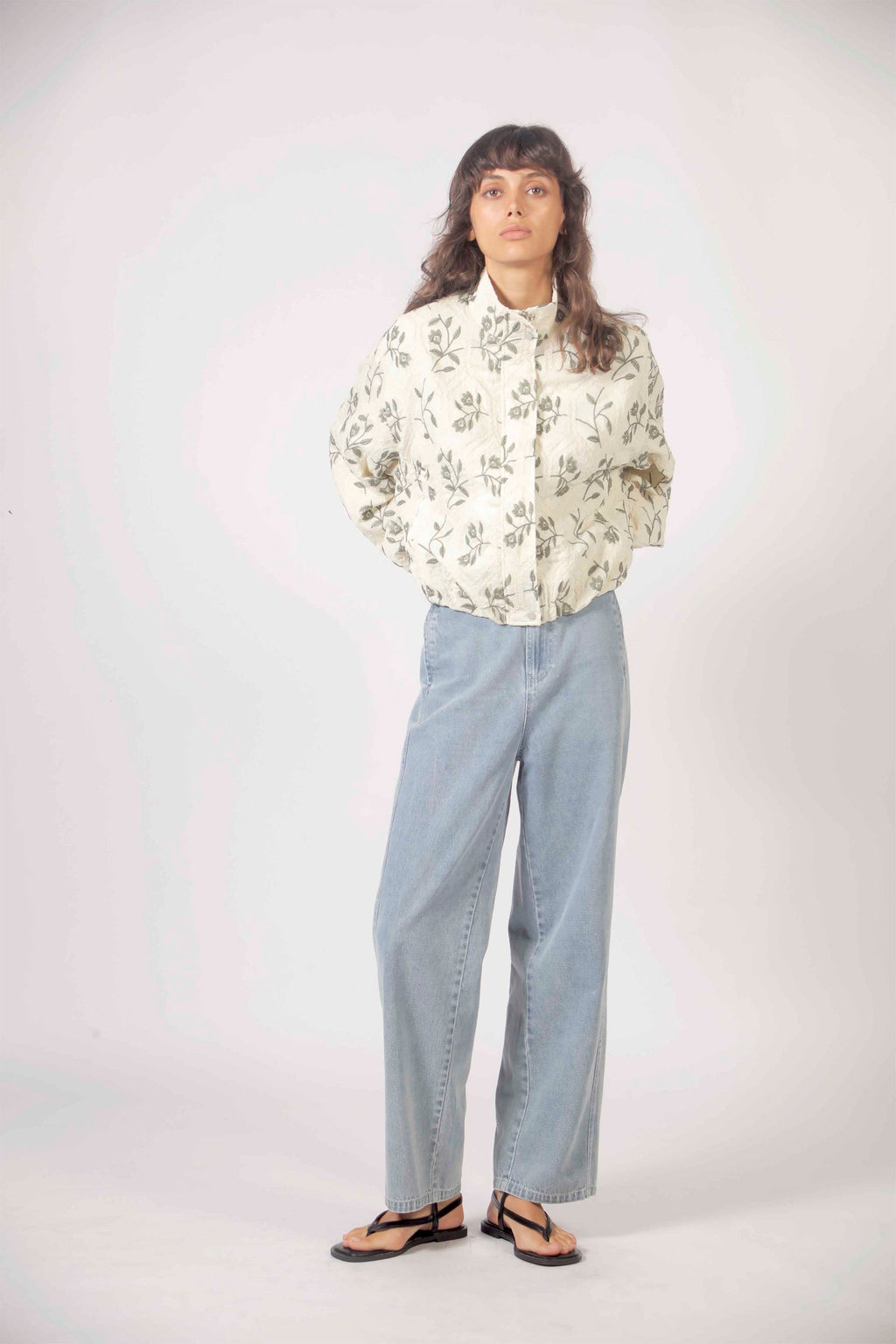 THE KORNER - EMBROIDERED FLOWERS JACKET