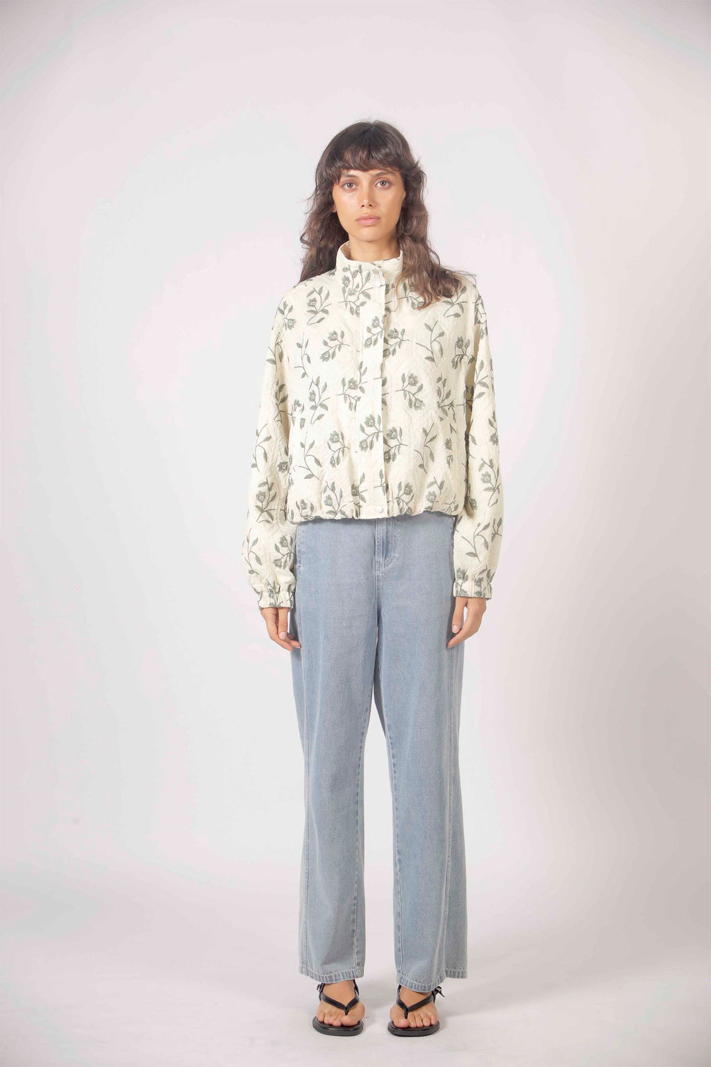 THE KORNER - EMBROIDERED FLOWERS JACKET