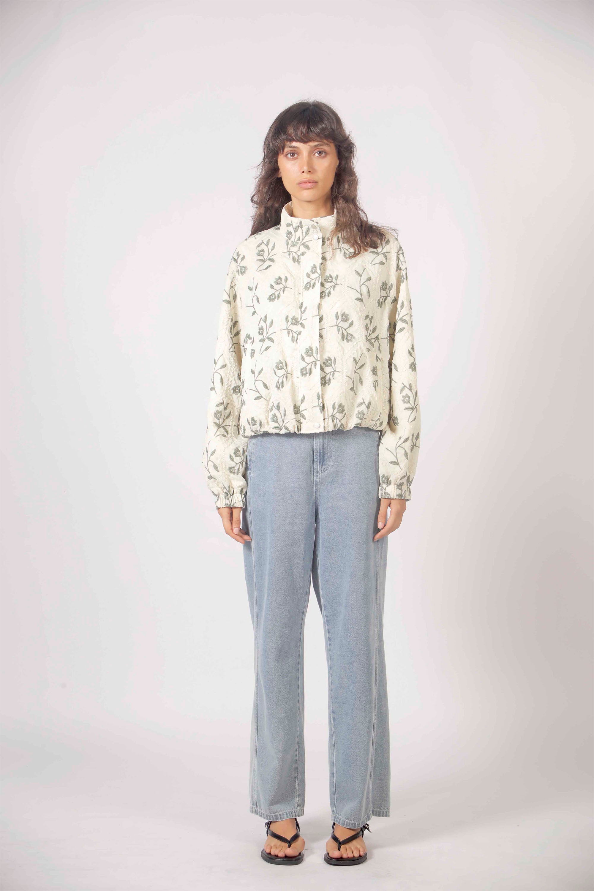 THE KORNER - EMBROIDERED FLOWERS JACKET