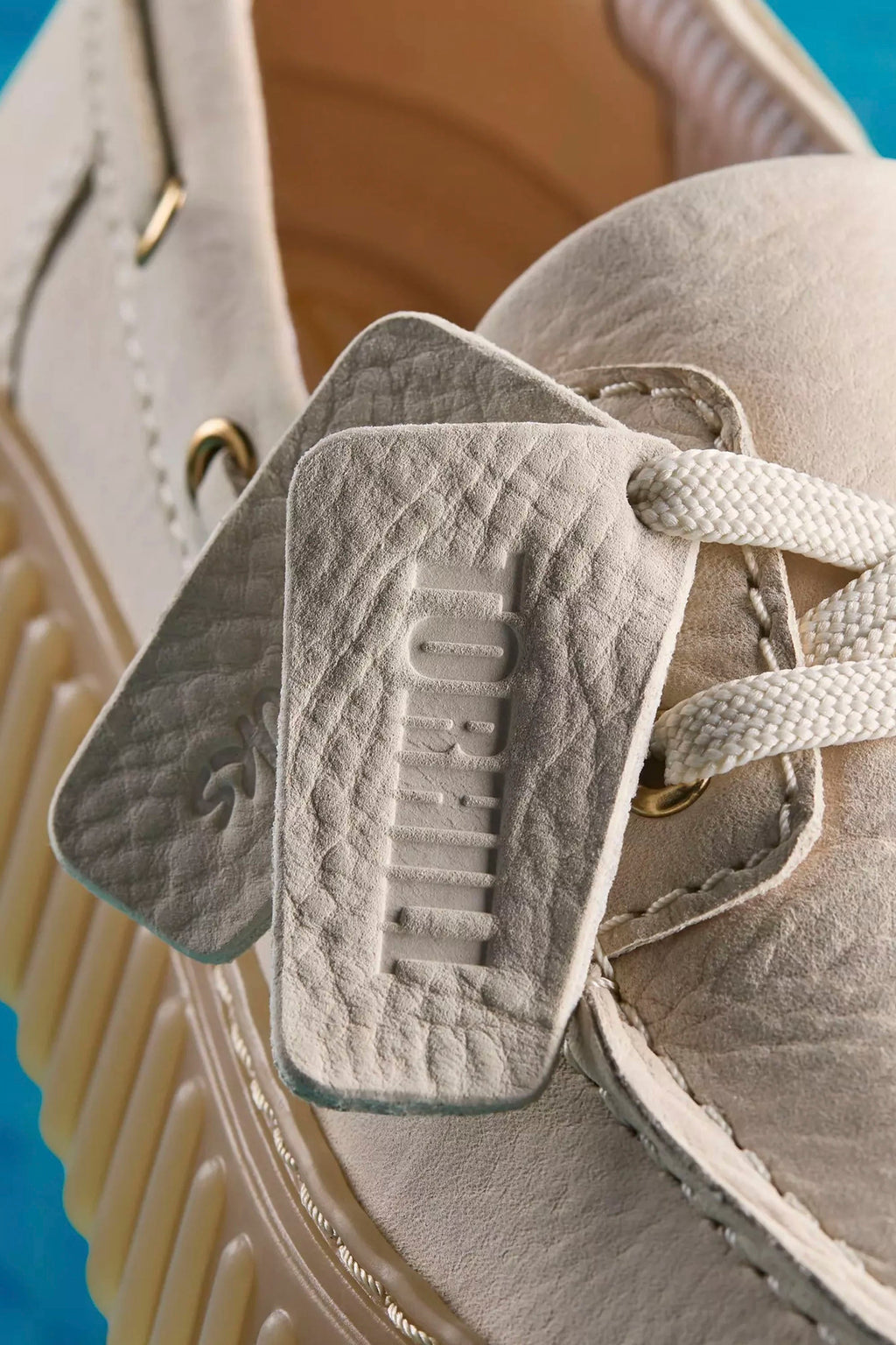 CLARKS - TORNHILL BOAT - CREAM NUBUCK - WOMAN