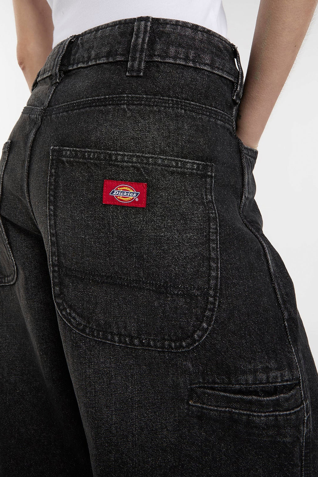 DICKIES - 957 LOOSE TAPERED WORK JEAN - BLACK WASH
