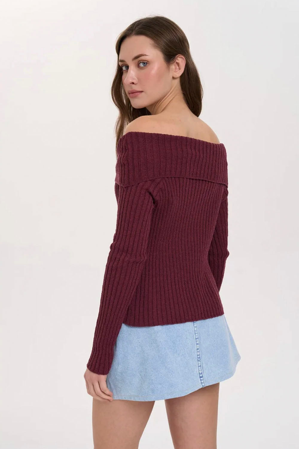 24COLOURS - HIGH NECKED PULLOVER - BORDEAUX