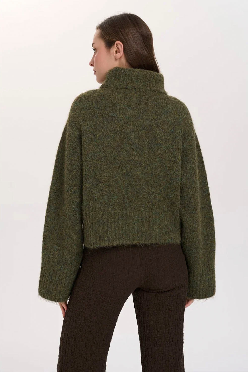 24COLOURS - LONG NECKED KNIT PULLOVER