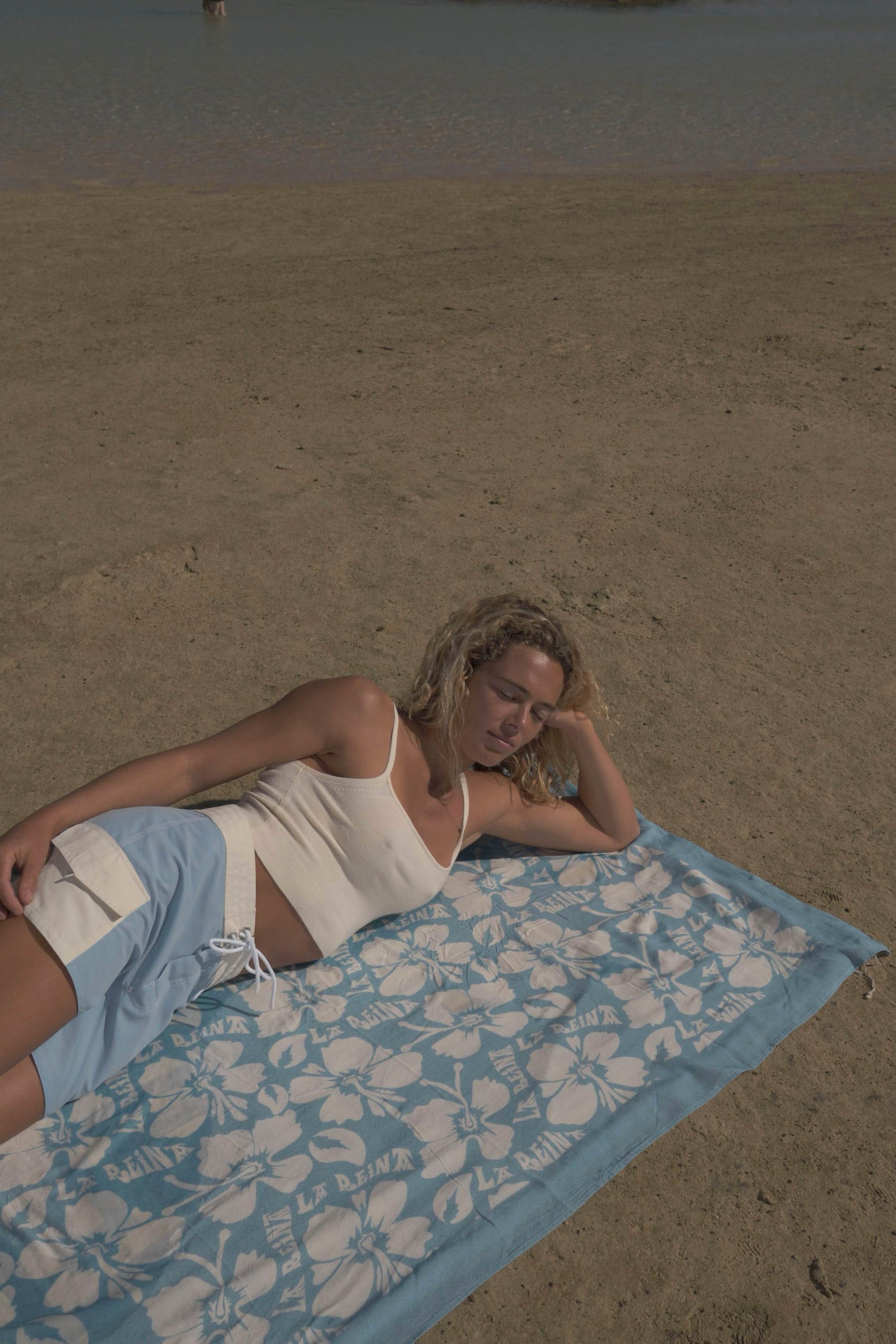 LA REINA BOARDSHORTS - BLUE SKY BOARDSHORT - WOMAN