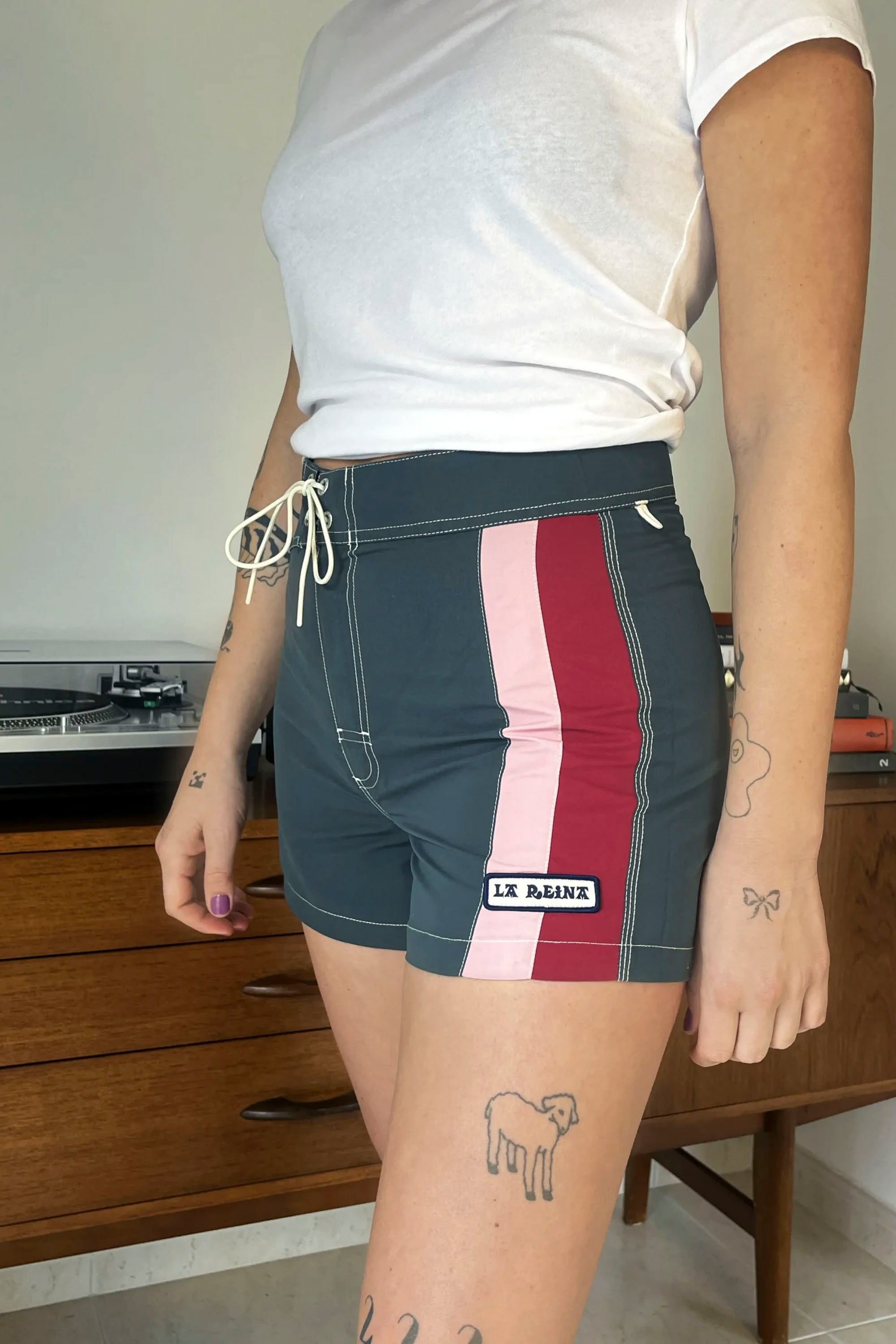 LA REINA BOARDSHORTS - MARINE STRIPES BOARDSHORT - WOMAN