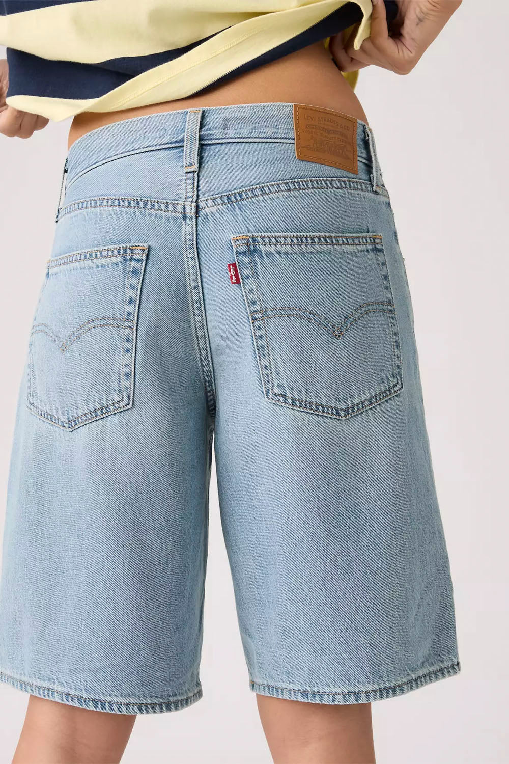 LEVIS - BAGGY DAD JORT - WE DID IT