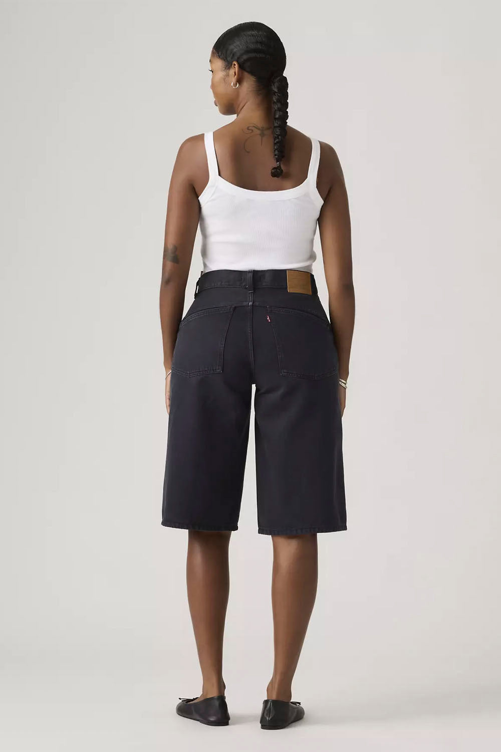 LEVIS - SUPER BAGGY JORT - CHIPPED BLACK OYSTER