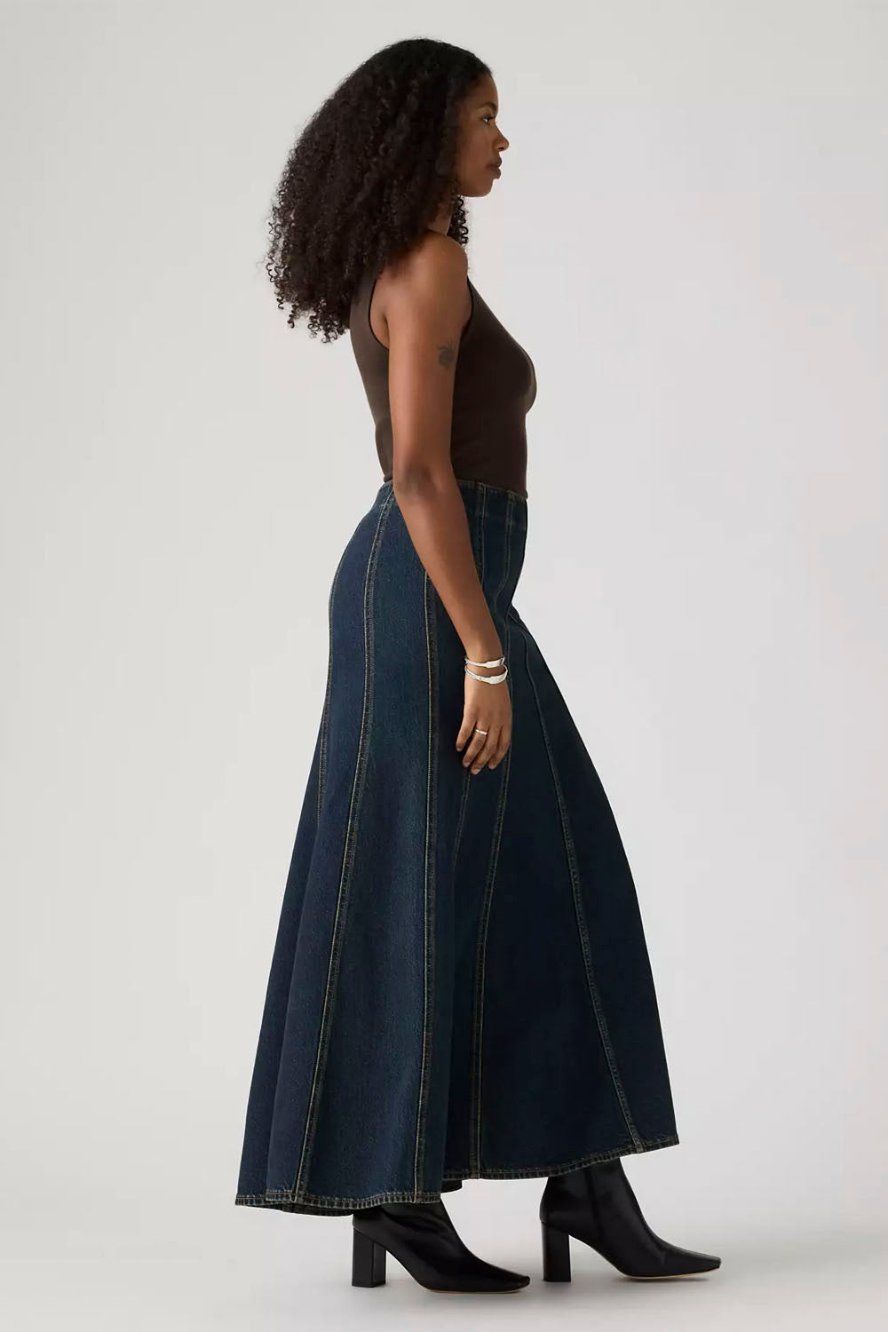 LEVIS - SEAMED FLARE SKIRT