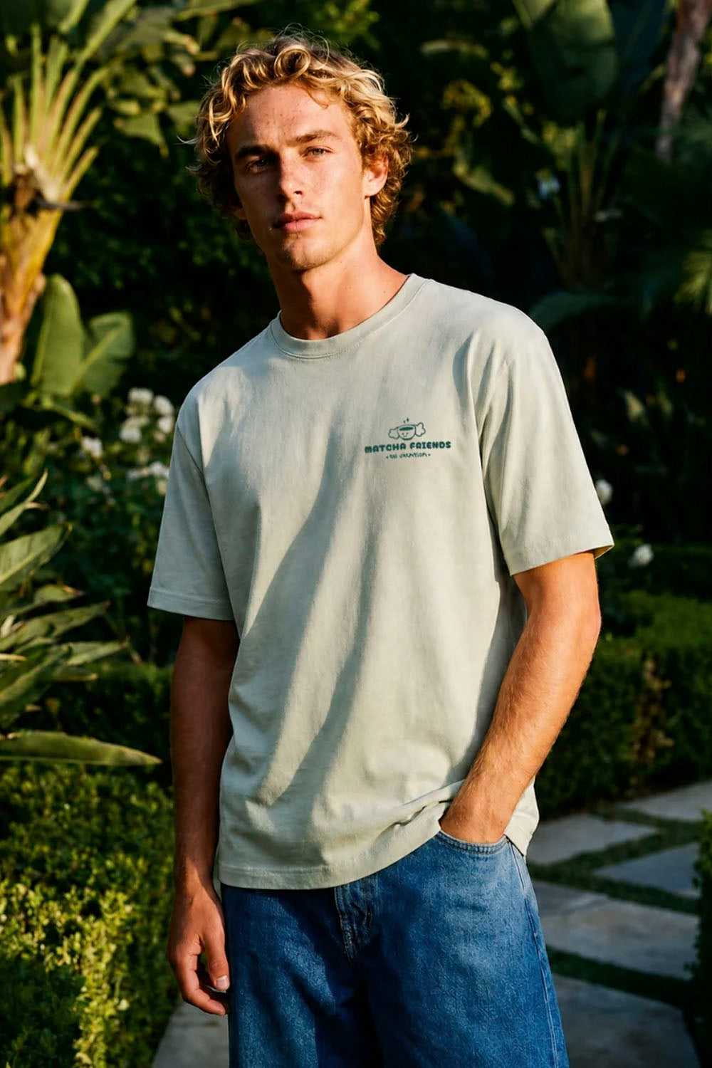 ON VACATION - MATCHA FRIENDS T-SHIRT