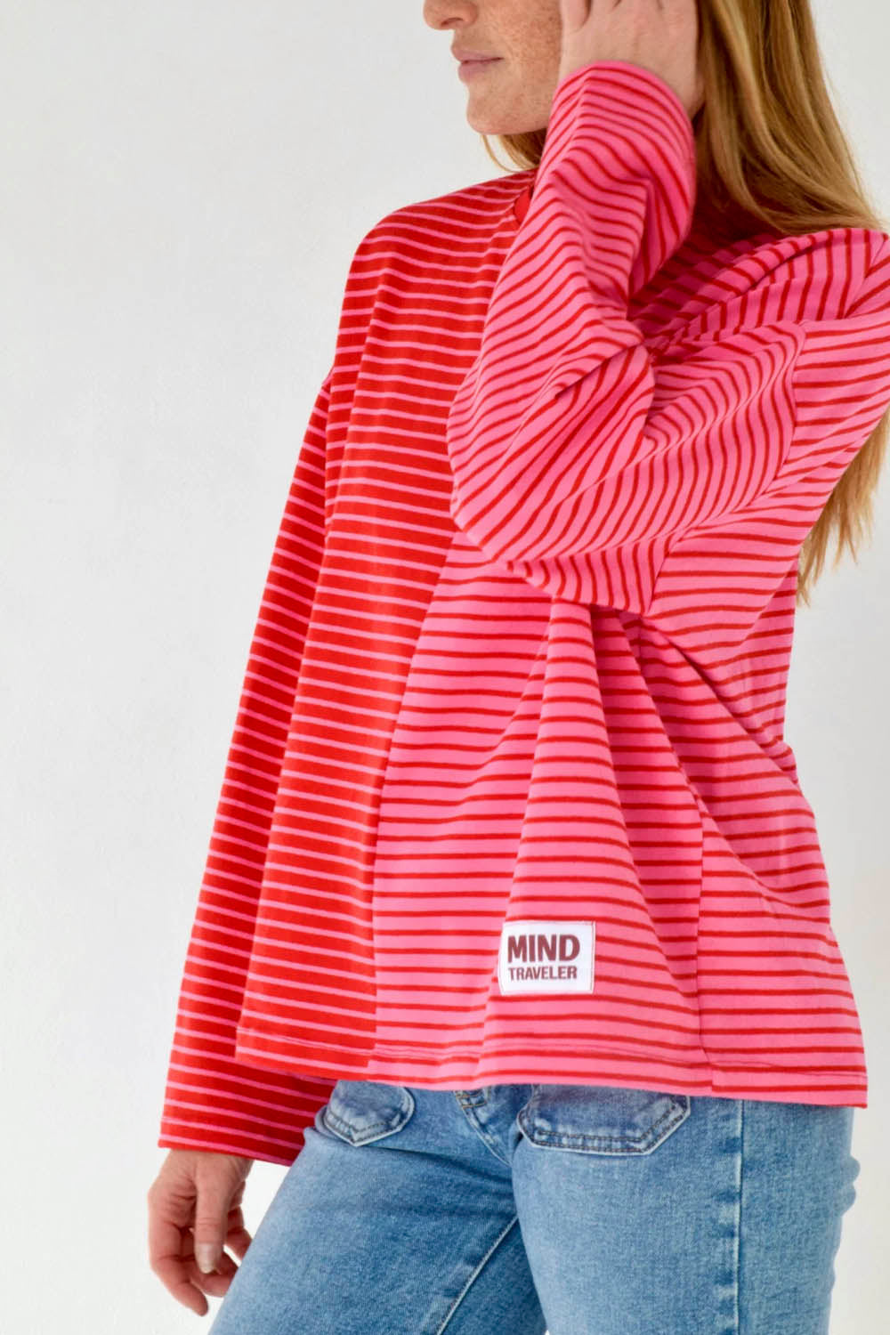 MIND TRAVELER BCN - MARIONA LONG SLEEVE TEE - RED PINK