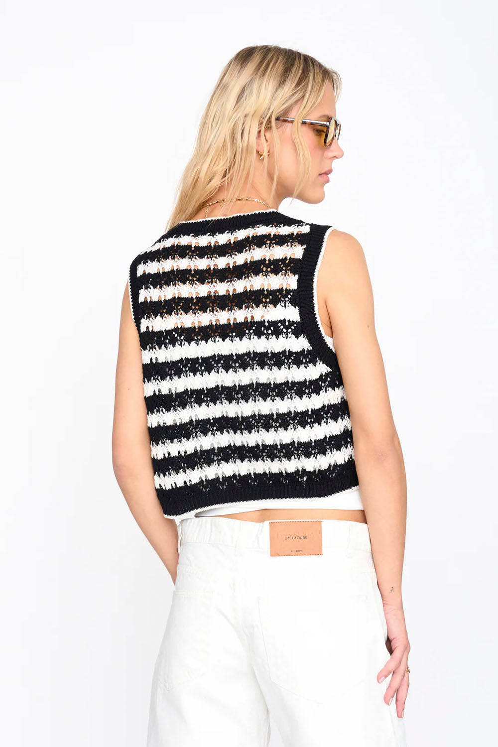 24COLOURS - STRIPED KNIT VEST - BLACK/WHITE