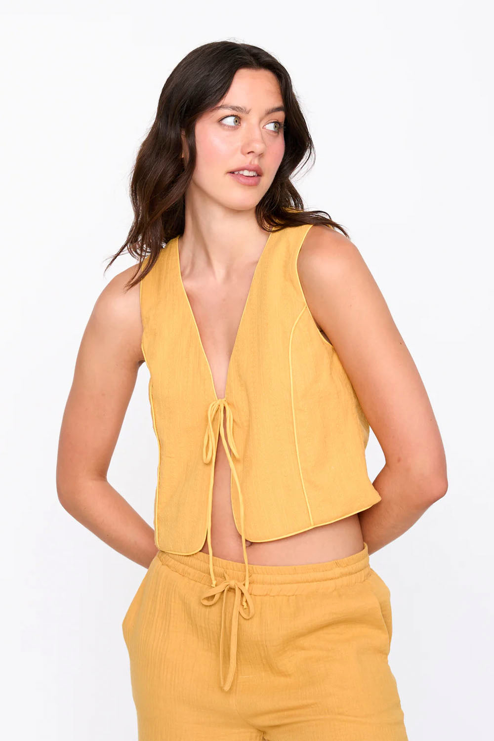 24COLOURS - YELLOW VEST