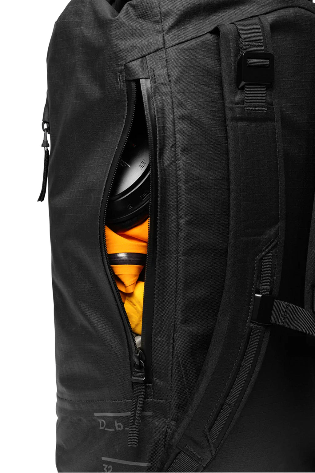 Db - ESSENTIAL ROLLTOP BACKPACK 32L