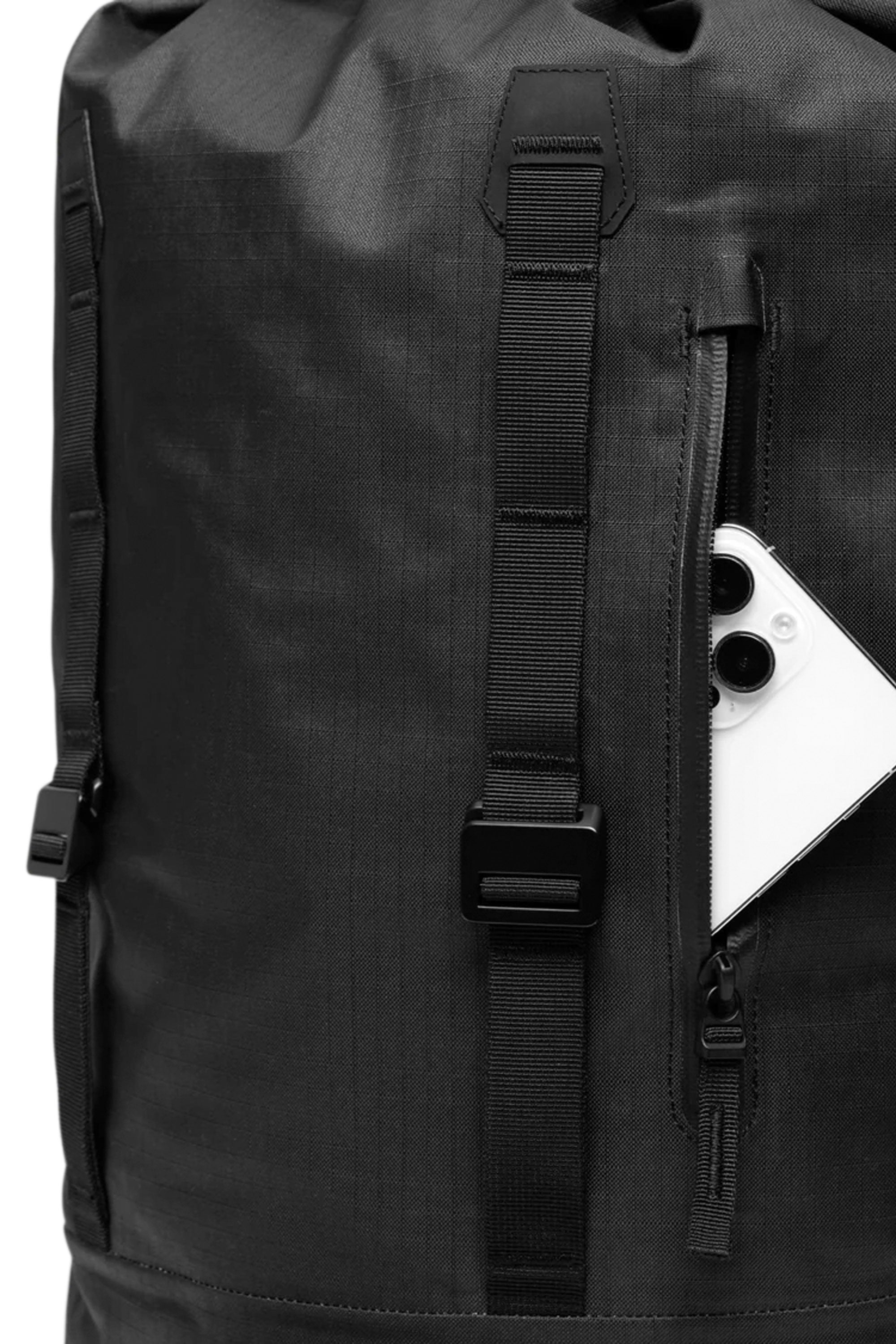 Db - ESSENTIAL ROLLTOP BACKPACK 32L